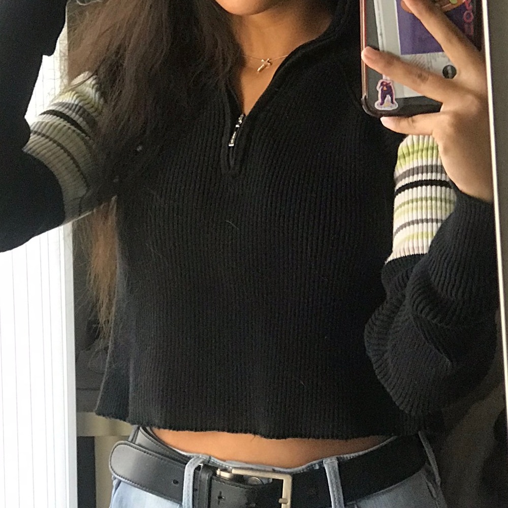 Cropped Long Sleeve